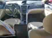 2013 Hyundai Sonata GLS z VIN 5NPEB4AC0DH519834, wystawiony jako Copart lot #90858925 z przebiegiem Nie podano mil oraz Szkoda całkowita • Salvage title. Historia ofert i sprzedaży dostępna na DreamBid. Obrazek 8.