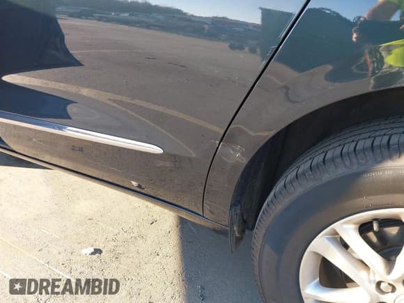 ✅ 2019 Buick Enclave Essence • VIN: 5GAERBKWXKJ246853 • Лот: 43626521. Опубликован ранее на IAAI с пробегом 118 228 миль. Бесплатный доступ к архиву аукционных продаж из США и подробный отчёт об истории автомобиля на DreamBid. Изображение 19.