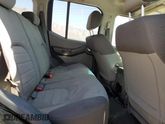 ✅ 2005 Nissan Xterra S • VIN: 5N1AN08W05C613526 • Lot: 89654765. Wystawiony na Copart z przebiegiem Nie podano. Bezpłatny archiwum sprzedaży aukcyjnych z USA i szczegółowy raport historii pojazdu na DreamBid. Zdjęcie 10.