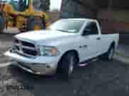 2016 Ram 1500 Tradesman с VIN 3C6JR6DTXGG257486, выставлен на аукционе IAAI как лот 41973725 с пробегом 155 769 миль миль и . История ставок и продаж доступна на DreamBid. Изображение 18.