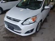 ✅ 2013 Ford C-Max SEL • VIN: 1FADP5CU3DL539716 • Lot: 42766016. Wystawiony na IAAI z przebiegiem 112 609 mil. Bezpłatny archiwum sprzedaży aukcyjnych z USA i szczegółowy raport historii pojazdu na DreamBid. Zdjęcie 6.