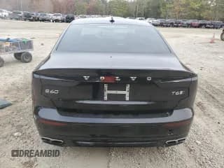 ✅ 2019 Volvo S60 R-Design • VIN: 7JRA22TMXKG014802 • Lot: 76497093. Wystawiony na Copart z przebiegiem 102 086 mil. Bezpłatny archiwum sprzedaży aukcyjnych z USA i szczegółowy raport historii pojazdu na DreamBid. Zdjęcie 6.