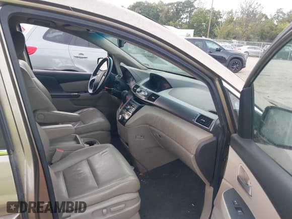 ✅ 2011 Honda Odyssey EX-L • VIN: 5FNRL5H65BB027655 • Лот: 43408975. Опубликован ранее на IAAI с пробегом 227 338 миль. Бесплатный доступ к архиву аукционных продаж из США и подробный отчёт об истории автомобиля на DreamBid. Изображение 5.