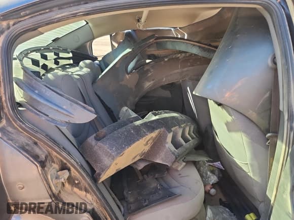 ✅ 2004 Saturn ION ION 2 • VIN: 1G8AJ52F24Z212300 • Лот: 93187545. Опубликован ранее на Copart с пробегом Не указан. Бесплатный доступ к архиву аукционных продаж из США и подробный отчёт об истории автомобиля на DreamBid. Изображение 10.