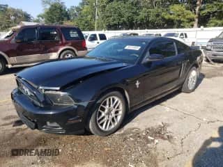 2014 Ford Mustang V6 z VIN 1ZVBP8AM6E5223655, wystawiony jako Copart lot #80724685 z przebiegiem 154 036 mil mil oraz Szkoda całkowita • Salvage title. Historia ofert i sprzedaży dostępna na DreamBid. Obrazek 1.
