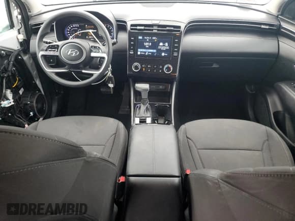 ✅ 2024 Hyundai Tucson SE • VIN: 5NMJACDE8RH307065 • Lot: 86099445. Listed on Copart with 27,891 mi. Free auction sales archive from the USA and detailed vehicle history report at DreamBid. Image 8.