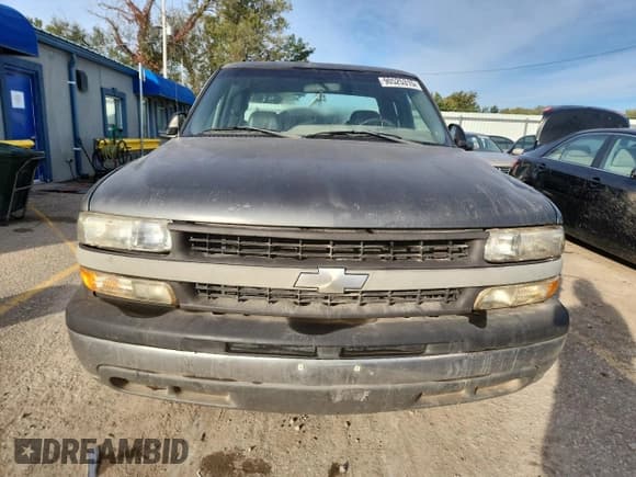 ✅ 2002 Chevrolet Silverado 1500 LS • VIN: 2GCEC19V121321215 • Лот: 90525315. Опубликован ранее на Copart с пробегом 176 425 миль. Бесплатный доступ к архиву аукционных продаж из США и подробный отчёт об истории автомобиля на DreamBid. Изображение 5.