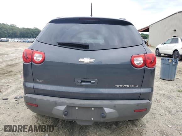 ✅ 2012 Chevrolet Traverse 1LT • VIN: 1GNKRGED1CJ273408 • Lot: 65215145. Wystawiony na Copart z przebiegiem 155 176 mil. Bezpłatny archiwum sprzedaży aukcyjnych z USA i szczegółowy raport historii pojazdu na DreamBid. Zdjęcie 6.