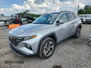 ✅ 2022 Hyundai Tucson Limited • VIN: KM8JFDA20NU061824 • Lot: 64853025. Wystawiony na Copart z przebiegiem 26 699 mil. Bezpłatny archiwum sprzedaży aukcyjnych z USA i szczegółowy raport historii pojazdu na DreamBid. Zdjęcie 1.