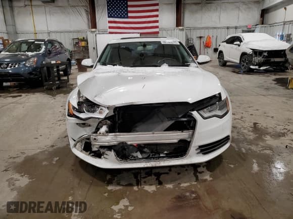 ✅ 2014 Audi A6 Premium • VIN: WAUCFAFC8EN162694 • Lot: 46145515. Listed on Copart with 117,781 mi. Free auction sales archive from the USA and detailed vehicle history report at DreamBid. Image 5.