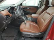 ✅ 2019 Chevrolet Traverse RS • VIN: 1GNEVJKW2KJ104752 • Lot: 75131954. Wystawiony na Copart z przebiegiem Nie podano. Bezpłatny archiwum sprzedaży aukcyjnych z USA i szczegółowy raport historii pojazdu na DreamBid. Zdjęcie 7.