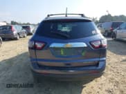 ✅ 2014 Chevrolet Traverse LS • VIN: 1GNKRFKD7EJ130710 • Lot: 43246425. Wystawiony na IAAI z przebiegiem 102 588 mil. Bezpłatny archiwum sprzedaży aukcyjnych z USA i szczegółowy raport historii pojazdu na DreamBid. Zdjęcie 16.