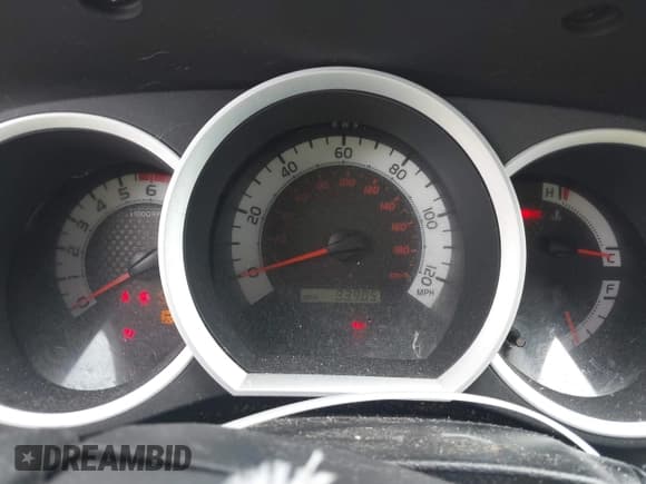 ✅ 2013 Toyota Tacoma • VIN: 5TFTX4CN7DX023442 • Lot: 42453596. Listed on IAAI with 93,905 mi. Free auction sales archive from the USA and detailed vehicle history report at DreamBid. Image 7.