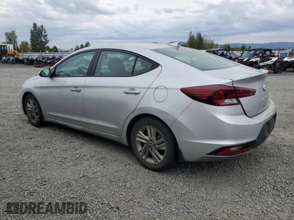 2019 Hyundai Elantra SEL с VIN 5NPD84LF6KH492086, выставлен на аукционе Copart как лот 81922745 с пробегом 27 049 миль миль и Списание • Salvage title. История ставок и продаж доступна на DreamBid. Изображение 2.