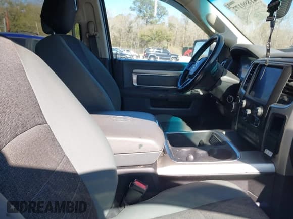 ✅ 2018 Ram 1500 Big Horn • VIN: 3C6RR7LT4JG196072 • Lot: 41890172. Listed on IAAI with 237,671 mi. Free auction sales archive from the USA and detailed vehicle history report at DreamBid. Image 5.