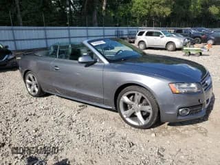 ✅ 2012 Audi A5 • VIN: WAUMFBFH3CN008896 • Лот: 70458565. Опубликован ранее на Copart с пробегом 124 030 миль. Бесплатный доступ к архиву аукционных продаж из США и подробный отчёт об истории автомобиля на DreamBid. Изображение 4.