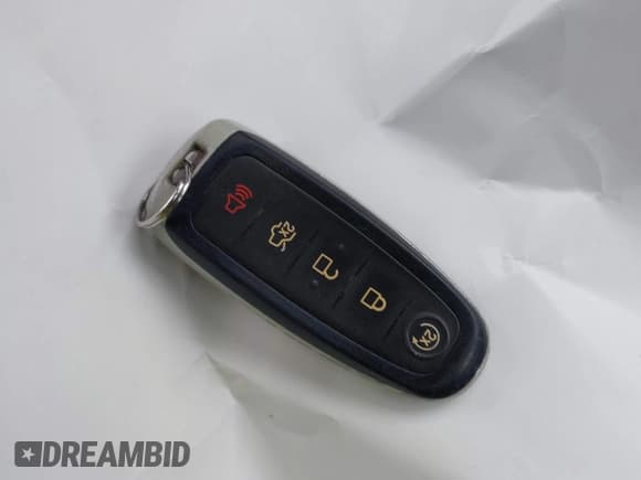 ✅ 2015 Ford Focus Titanium • VIN: 1FADP3N27FL297502 • Lot: 43729239. Wystawiony na IAAI z przebiegiem 102 008 mil. Bezpłatny archiwum sprzedaży aukcyjnych z USA i szczegółowy raport historii pojazdu na DreamBid. Zdjęcie 11.