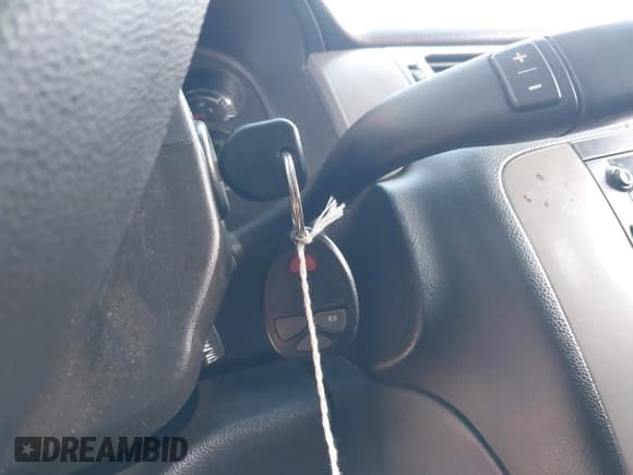 ✅ 2013 Chevrolet Tahoe Commercial • VIN: 1GNLC2E06DR273218 • Lot: 42459013. Wystawiony na IAAI z przebiegiem 181 495 mil. Bezpłatny archiwum sprzedaży aukcyjnych z USA i szczegółowy raport historii pojazdu na DreamBid. Zdjęcie 11.