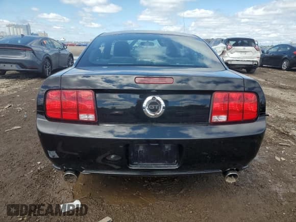 ✅ 2006 Ford Mustang GT Deluxe • VIN: 1ZVFT82H365105501 • Lot: 69504715. Listed on Copart with Not provided. Free auction sales archive from the USA and detailed vehicle history report at DreamBid. Image 6.