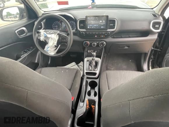 ✅ 2021 Hyundai Venue SE • VIN: KMHRB8A39MU067652 • Lot: 59104725. Listed on Copart with 85,839 mi. Free auction sales archive from the USA and detailed vehicle history report at DreamBid. Image 9.