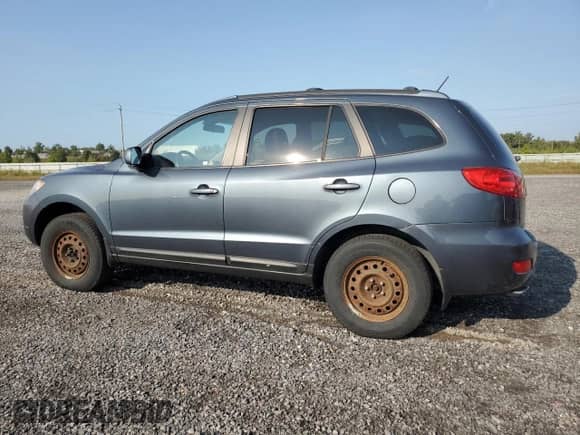 2009 Hyundai Santa Fe GL z VIN 5NMSG73E19H270968, wystawiony jako Copart lot #71079324 z przebiegiem 228 511 mil mil oraz Czysty tytuł • Clean title. Historia ofert i sprzedaży dostępna na DreamBid. Obrazek 2.