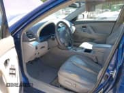 ✅ 2008 Toyota Camry • VIN: 4T1BB46K68U057595 • Lot: 43204685. Wystawiony na IAAI z przebiegiem 224 925 mil. Bezpłatny archiwum sprzedaży aukcyjnych z USA i szczegółowy raport historii pojazdu na DreamBid. Zdjęcie 5.