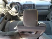 ✅ 2019 Ford F-250 XL • VIN: 1FT7W2A66KED53800 • Lot: 71776565. Wystawiony na Copart z przebiegiem 108 311 mil. Bezpłatny archiwum sprzedaży aukcyjnych z USA i szczegółowy raport historii pojazdu na DreamBid. Zdjęcie 8.