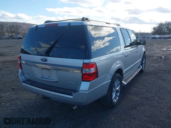 ✅ 2017 Ford Expedition Max Limited • VIN: 1FMJK2AT4HEA62126 • Lot: 41574378. Listed on IAAI with 169,880 mi. Free auction sales archive from the USA and detailed vehicle history report at DreamBid. Image 4.