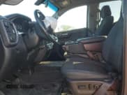 ✅ 2019 Chevrolet Silverado 1500 RST • VIN: 1GCRYEED4KZ344731 • Лот: 70088505. Опубликован ранее на Copart с пробегом 49 759 миль. Бесплатный доступ к архиву аукционных продаж из США и подробный отчёт об истории автомобиля на DreamBid. Изображение 7.