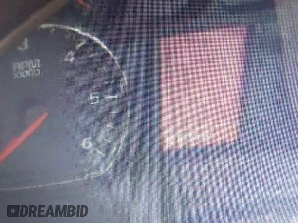 ✅ 2016 Chevrolet Silverado 2500HD Work Truck • VIN: 1GB0CUEG8GZ310184 • Лот: 41631951. Опубликован ранее на IAAI с пробегом 131 834 миль. Бесплатный доступ к архиву аукционных продаж из США и подробный отчёт об истории автомобиля на DreamBid. Изображение 14.