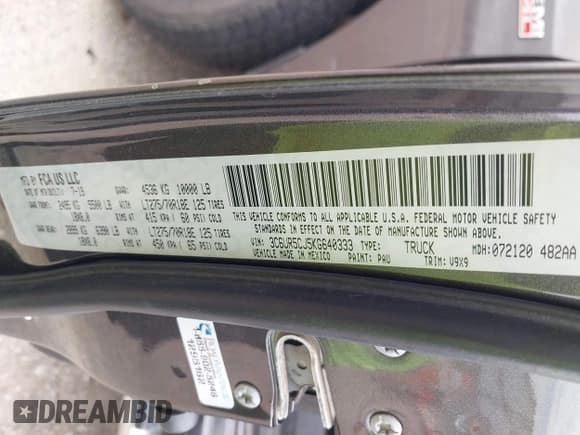 ✅ 2019 Ram 2500 Tradesman • VIN: 3C6UR5CJ5KG640333 • Lot: 42871264. Wystawiony na IAAI z przebiegiem 95 226 mil. Bezpłatny archiwum sprzedaży aukcyjnych z USA i szczegółowy raport historii pojazdu na DreamBid. Zdjęcie 9.