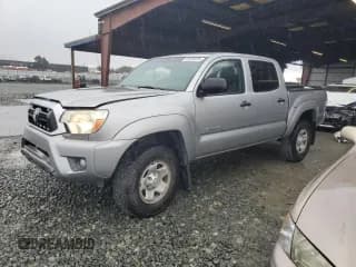 ✅ 2015 Toyota Tacoma PreRunner • VIN: 5TFJU4GN8FX071707 • Lot: 91524575. Listed on Copart with 107,730 mi. Free auction sales archive from the USA and detailed vehicle history report at DreamBid. Image 1.