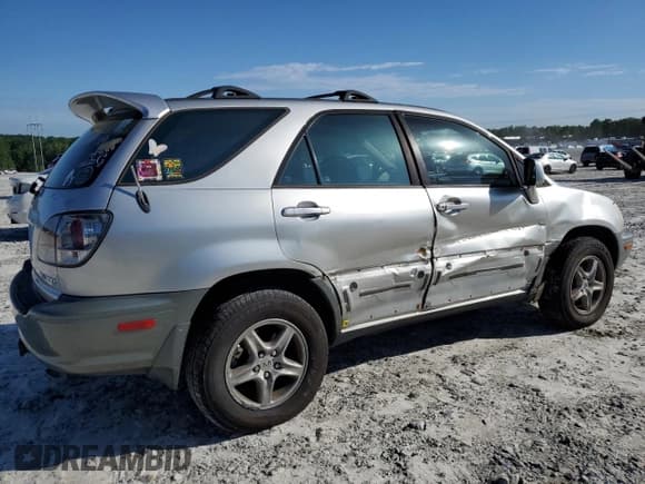 ✅ 2002 Lexus RX 300 • VIN: JTJHF10UX20270492 • Lot: 57504795. Listed on Copart with 205,076 mi. Free auction sales archive from the USA and detailed vehicle history report at DreamBid. Image 3.