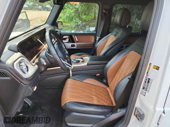 ✅ 2022 Mercedes-Benz G 550 • VIN: W1NYC6BJ3NX440904 • Lot: 65526475. Listed on Copart with 28,441 mi. Free auction sales archive from the USA and detailed vehicle history report at DreamBid. Image 7.