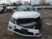 ✅ 2014 Mercedes-Benz C 250 • VIN: WDDGJ4HB7EG283011 • Лот: 89543945. Опубликован ранее на Copart с пробегом 121 429 миль. Бесплатный доступ к архиву аукционных продаж из США и подробный отчёт об истории автомобиля на DreamBid. Изображение 5.