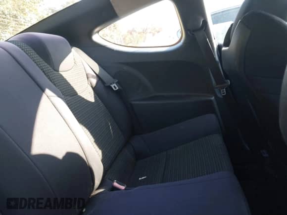 2010 Hyundai Genesis Coupe Premium с VIN KMHHT6KD1AU026786, выставлен на аукционе IAAI как лот 40984275 с пробегом 157 284 миль миль и . История ставок и продаж доступна на DreamBid. Изображение 8.