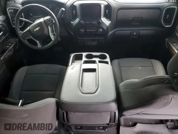 ✅ 2020 Chevrolet Silverado 2500HD LT • VIN: 1GC1YNEY4LF302224 • Lot: 71690955. Listed on Copart with 179,487 mi. Free auction sales archive from the USA and detailed vehicle history report at DreamBid. Image 8.