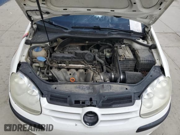 ✅ 2008 Volkswagen Rabbit S • VIN: WVWAA71K98W076562 • Lot: 50376815. Wystawiony na Copart z przebiegiem 226 495 mil. Bezpłatny archiwum sprzedaży aukcyjnych z USA i szczegółowy raport historii pojazdu na DreamBid. Zdjęcie 11.