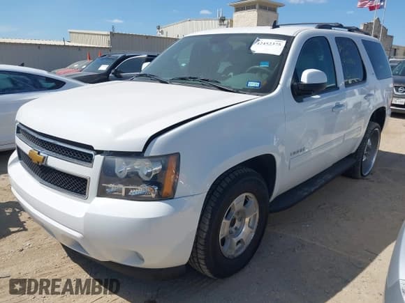 ✅ 2013 Chevrolet Tahoe LT • VIN: 1GNSCBE02DR338531 • Lot: 42452375. Wystawiony na IAAI z przebiegiem 105 425 mil. Bezpłatny archiwum sprzedaży aukcyjnych z USA i szczegółowy raport historii pojazdu na DreamBid. Zdjęcie 17.