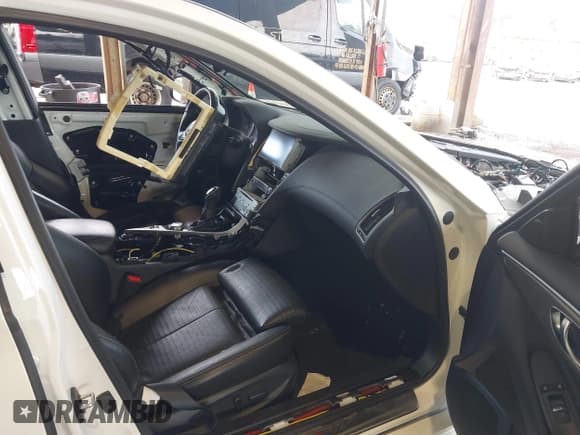 ✅ 2020 Infiniti Q50 Luxe • VIN: JN1EV7AR9LM254187 • Lot: 41892758. Listed on IAAI with 56,142 mi. Free auction sales archive from the USA and detailed vehicle history report at DreamBid. Image 5.