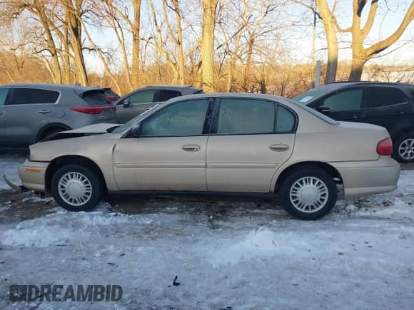2003 Chevrolet Malibu z VIN 1G1ND52J03M665399, wystawiony jako IAAI lot #41363185 z przebiegiem 88 217 mil mil oraz . Historia ofert i sprzedaży dostępna na DreamBid. Obrazek 14.