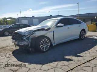 2019 Honda Accord with VIN 1HGCV3F16KA003399, listed as a Copart auction lot 70545055 with 107,821 mi miles and Salvage title. Bid and sale history available at DreamBid. Image 1.
