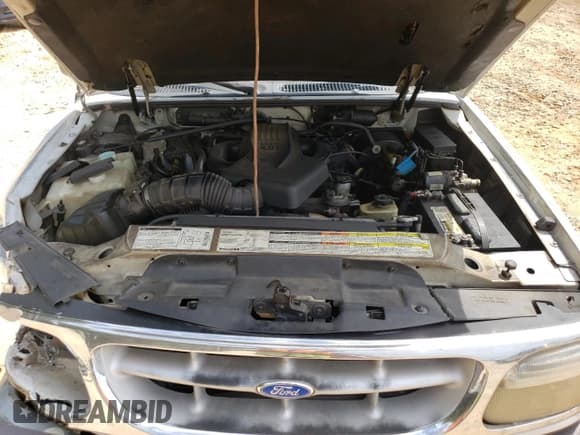 ✅ 1997 Ford Explorer XL • VIN: 1FMDU32E8VUC60285 • Lot: 66154644. Listed on Copart with 219,066 mi. Free auction sales archive from the USA and detailed vehicle history report at DreamBid. Image 14.
