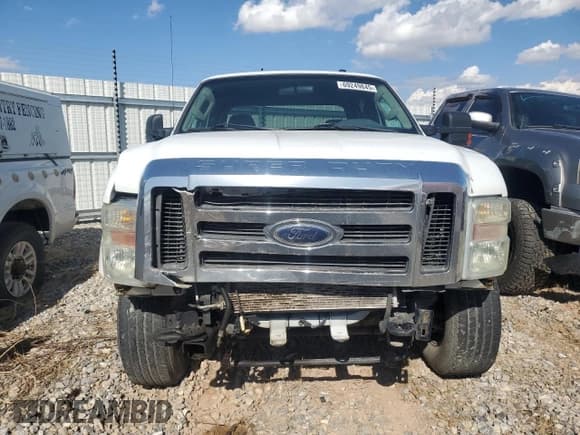 ✅ 2009 Ford F-250 XL • VIN: 1FTSW215X9EA04408 • Lot: 69249845. Listed on Copart with 366,857 mi. Free auction sales archive from the USA and detailed vehicle history report at DreamBid. Image 5.