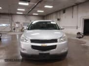 ✅ 2011 Chevrolet Traverse 1LT • VIN: 1GNKVGED8BJ171212 • Lot: 43311339. Wystawiony na IAAI z przebiegiem 174 479 mil. Bezpłatny archiwum sprzedaży aukcyjnych z USA i szczegółowy raport historii pojazdu na DreamBid. Zdjęcie 12.