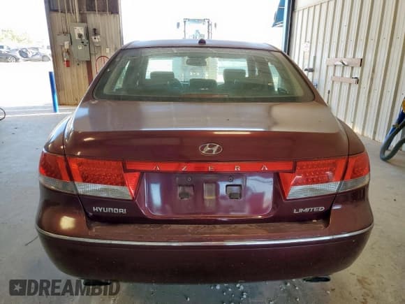✅ 2009 Hyundai Azera Limited • VIN: KMHFC46F99A358642 • Lot: 66771425. Listed on Copart with 182,971 mi. Free auction sales archive from the USA and detailed vehicle history report at DreamBid. Image 6.