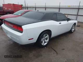 ✅ 2013 Dodge Challenger Rallye Redline • VIN: 2C3CDYAG6DH676633 • Lot: 40779561. Wystawiony na IAAI z przebiegiem 167 051 mil. Bezpłatny archiwum sprzedaży aukcyjnych z USA i szczegółowy raport historii pojazdu na DreamBid. Zdjęcie 4.