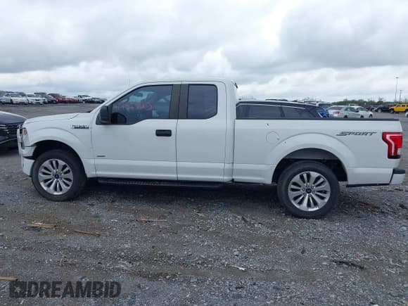 ✅ 2016 Ford F-150 XL • VIN: 1FTEX1CP6GFC79249 • Lot: 41952325. Listed on IAAI with 199,205 mi. Free auction sales archive from the USA and detailed vehicle history report at DreamBid. Image 14.