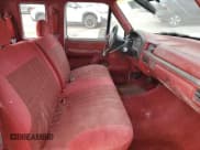 ✅ 1992 Ford F-150 • VIN: 1FTEX15N5NKA30134 • Lot: 76131814. Wystawiony na Copart z przebiegiem 213 258 mil. Bezpłatny archiwum sprzedaży aukcyjnych z USA i szczegółowy raport historii pojazdu na DreamBid. Zdjęcie 7.