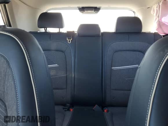 ✅ 2023 Hyundai Venue SEL • VIN: KMHRC8A33PU220527 • Лот: 83987914. Размещён на Copart с пробегом 14 461 миль миль. Получите бесплатный доступ к архиву аукционных продаж из США и посмотрите подробный отчёт об истории автомобиля на DreamBid. Изображение 10.